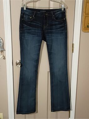 Cult of Individuality Vixen midrise boot cut dark wash Y2K jeans. Size 28.